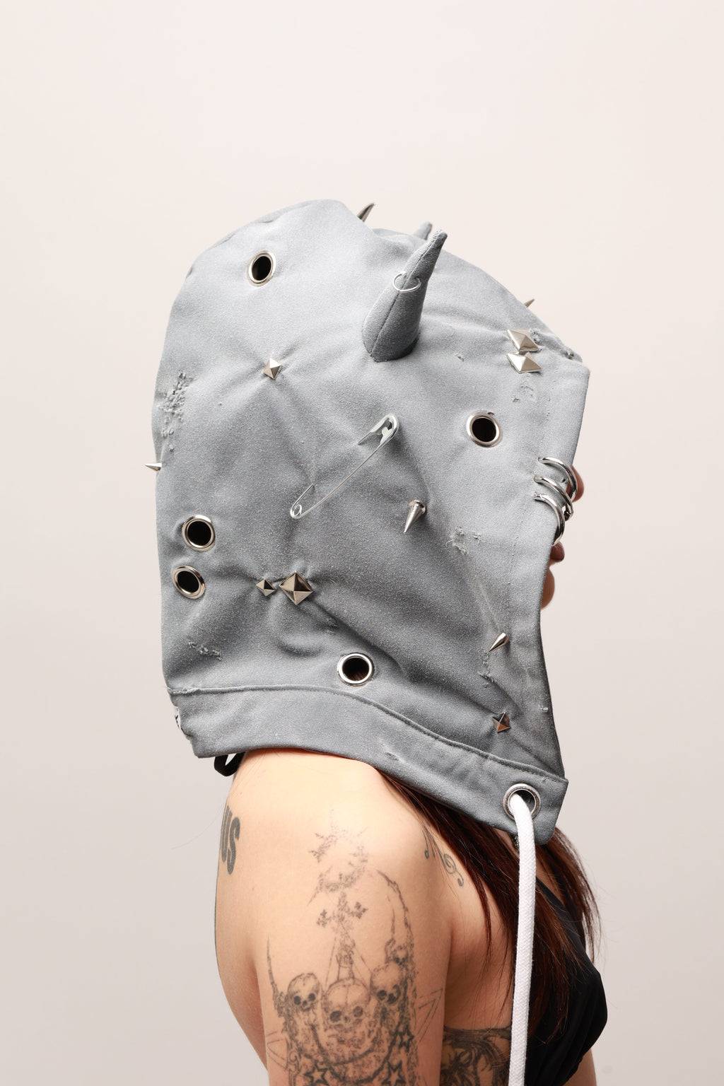 DEMON WORKER - GREY